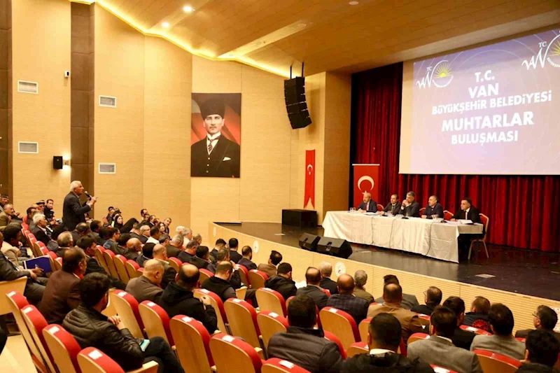 Van Büyükşehir Belediyesi, Erciş’te ‘Mahalle Muhtarları Toplantısı’ yaptı
