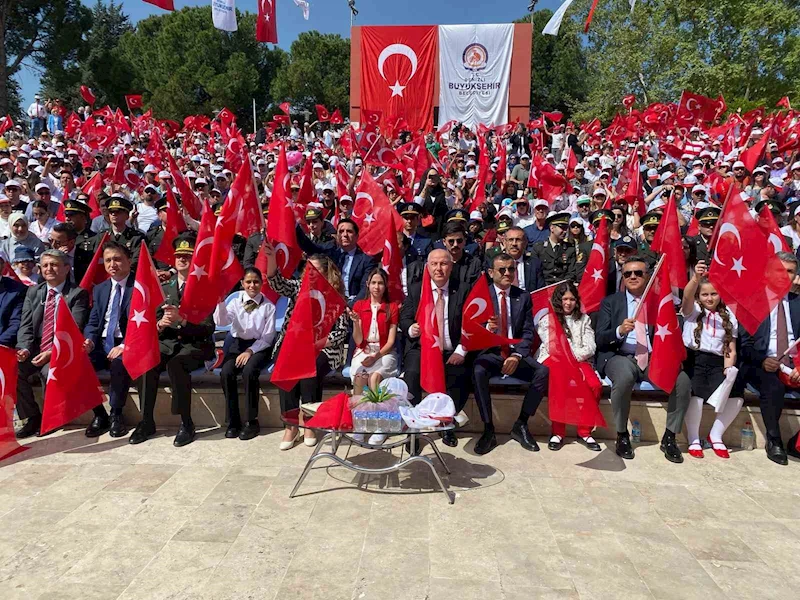 Denizli’de 23 Nisan coşkuyla kutlanıyor
