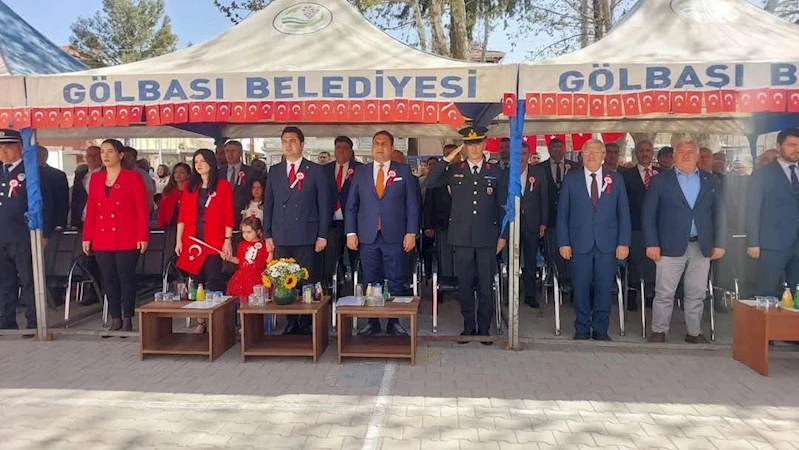 Gölbaşı’nda 23 Nisan kutlandı
