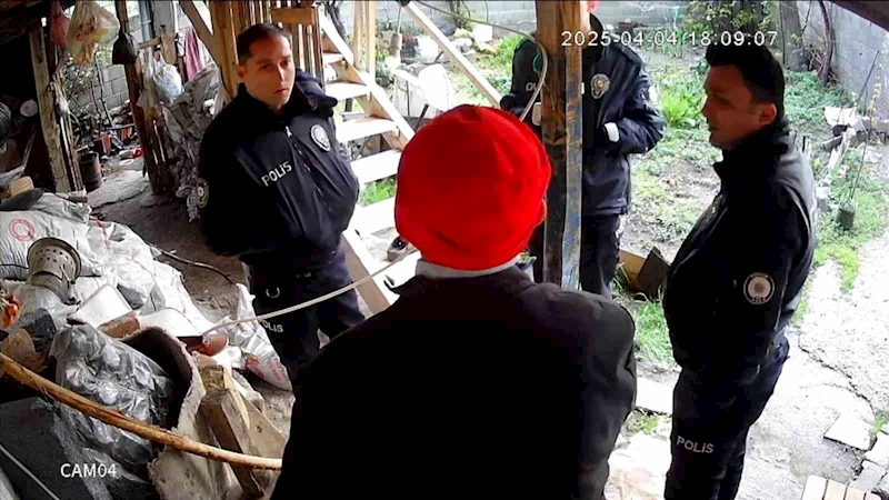 Zorla girdiği evde 