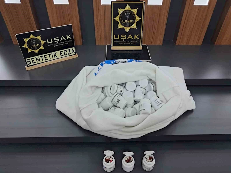 Uşak’ta uyuşturucu satıcısı karı-koca tutuklandı
