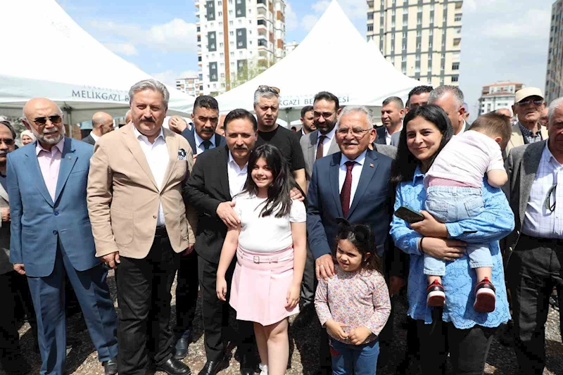Kazım Karabekir’de 2. Etap Kentsel Dönüşüm Konutları’nın temeli atıldı
