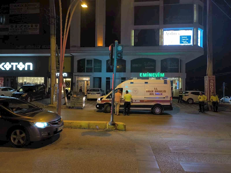Dörtyol’da bıçaklı kavga: 2 yaralı
