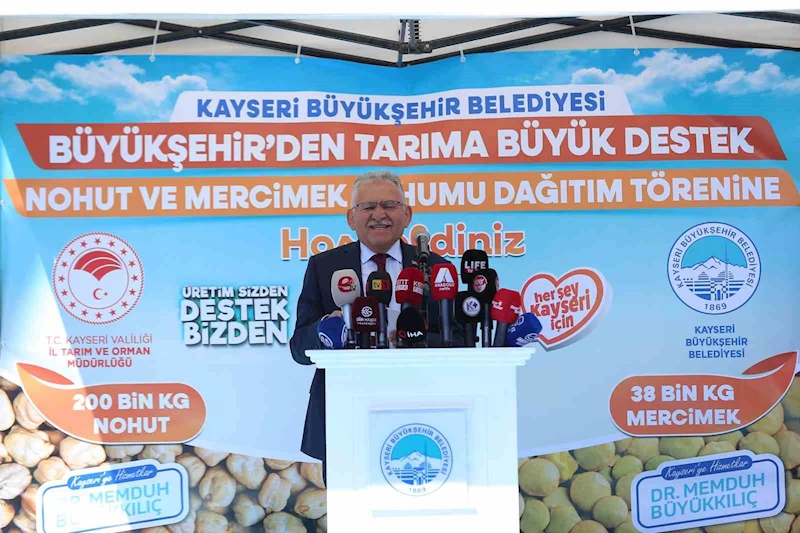 Başkan Büyükkılıç’tan üreticiye 11,5 milyon TL’lik 238 ton tohum desteği
