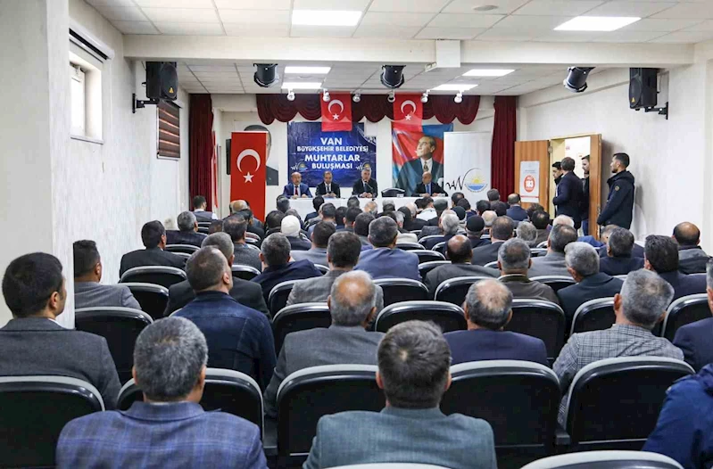 Van Büyükşehir Belediyesinden mahalle muhtarları toplantısı
