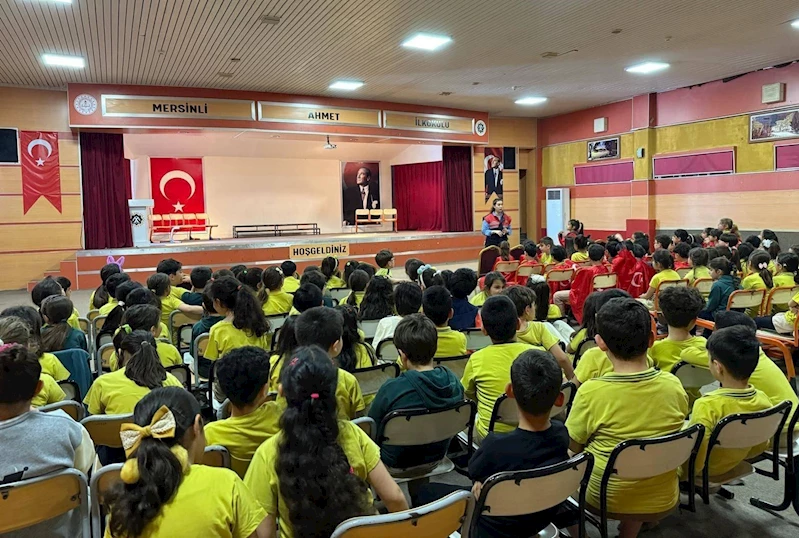 Jandarmadan öğrencilere siber farkındalık eğitimi

