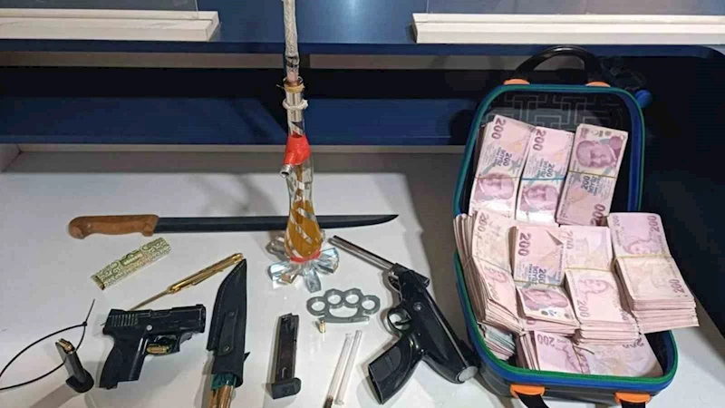 Kırıkkale’de kişiyi hürriyetinden yoksun bırakan 4 zanlı tutuklandı

