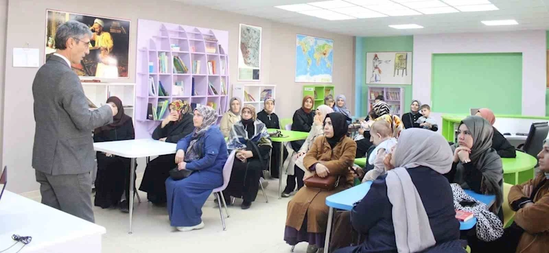 Bayburt’ta ebeveyn okulu etkinlikleri
