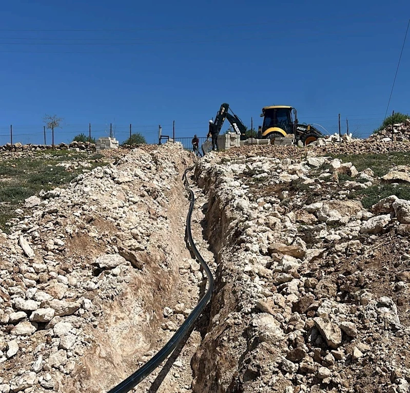 Mardin’in 5 ilçesinde 5 bin 80 metrelik içme suyu hattı döşendi
