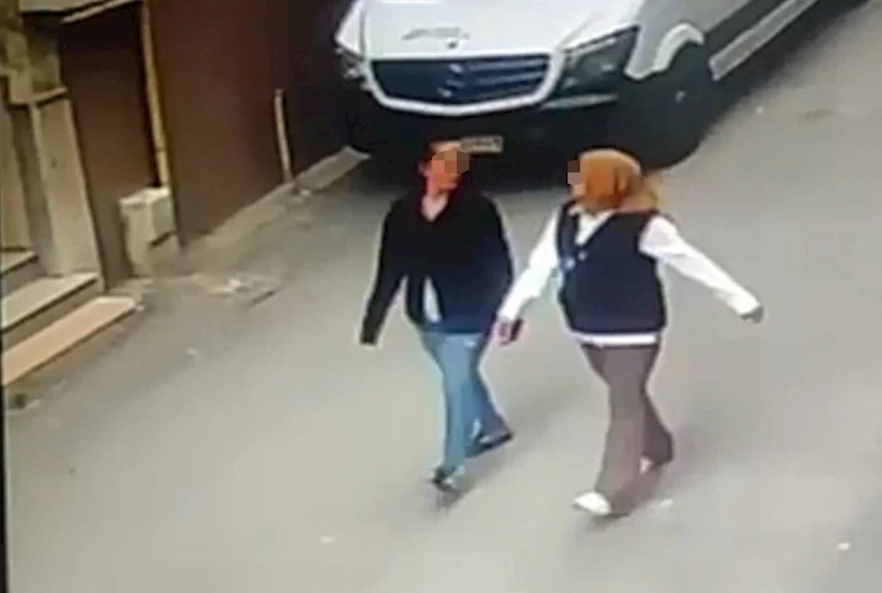 Evlere giren kadın hırsızlar polisten kaçamadı

