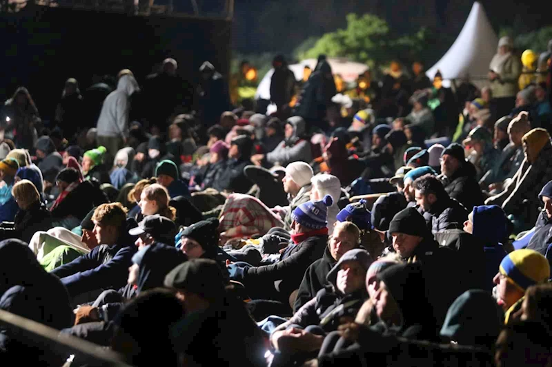 Anzaklar, ‘Şafak Ayini’ ile atalarını andı
