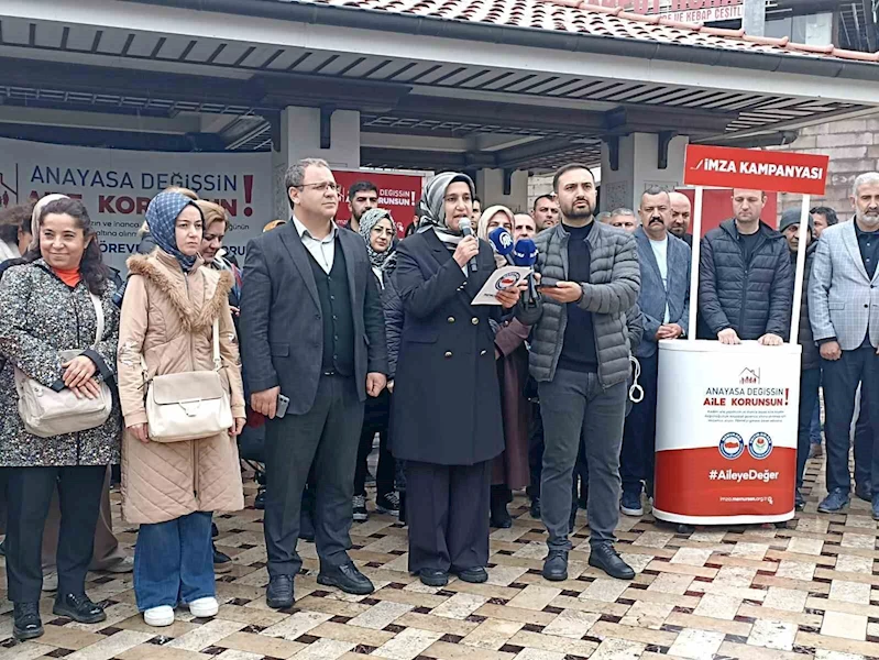 Memur-Sen ‘Anayasa Değişsin, Aile Korunsun’ başlığıyla imza kampanyası başlattı
