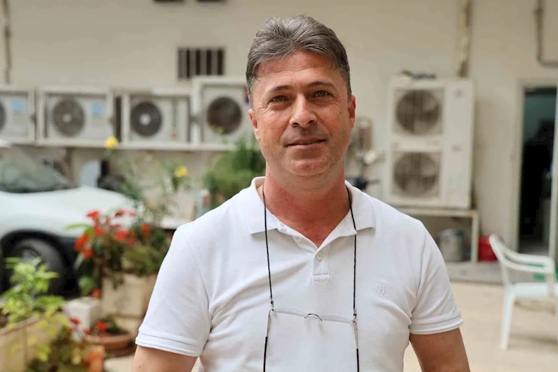 Adana’yı sinekler sardı, vatandaş isyan etti
