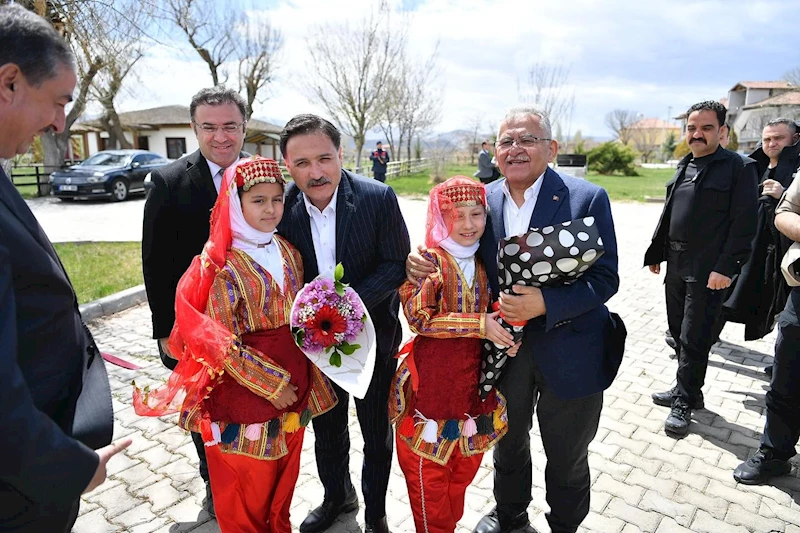 Başkan Büyükkılıç’tan Sultan Sazlığı için ‘büyük turizm’ adımı
