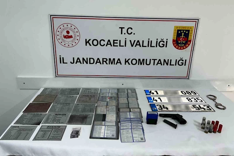 Change çetesi çökertildi
