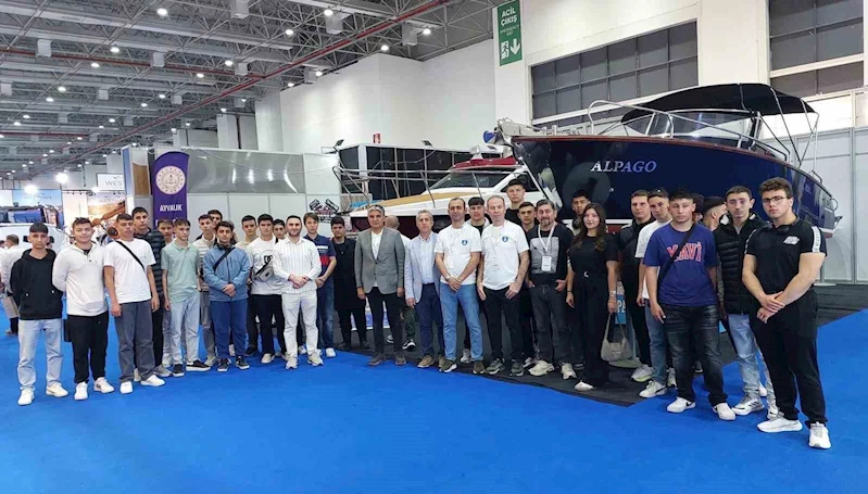 Ayvalık Denizcilik Lisesi Mast İzmir Boatshow Fuarı’nda
