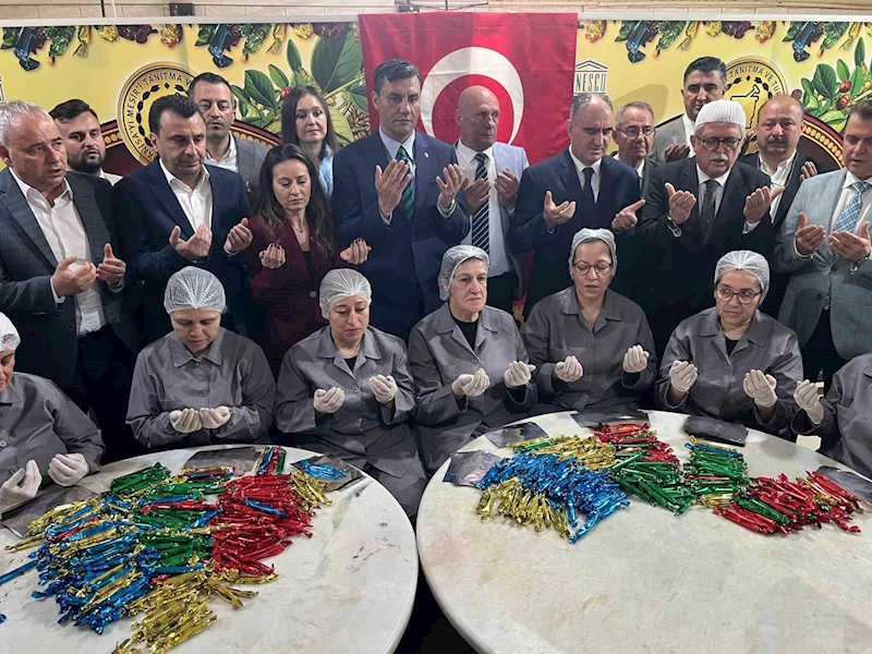 Manisa’dan 485 yıldır şifa dağıtan mesirin duası yapıldı
