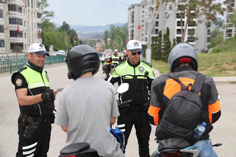 Karabük’te 72 motosikletliye 352 bin TL ceza kesildi
