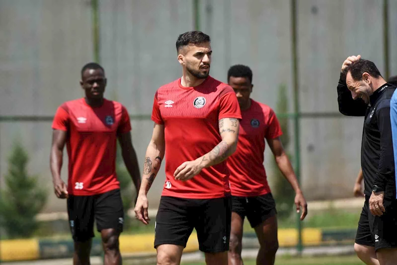 Manisa FK, Şanlıurfaspor hazırlıklarını tamamladı
