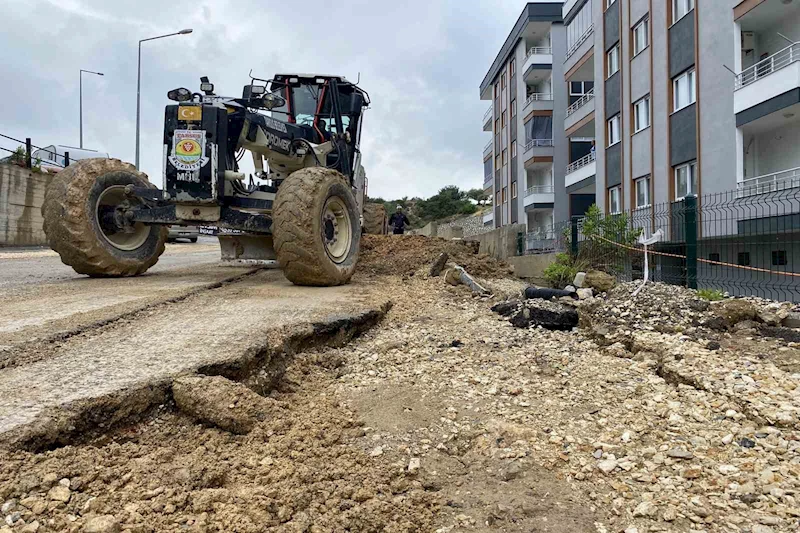 Tarsus Belediyesinden yağış sonrası hızlı müdahale
