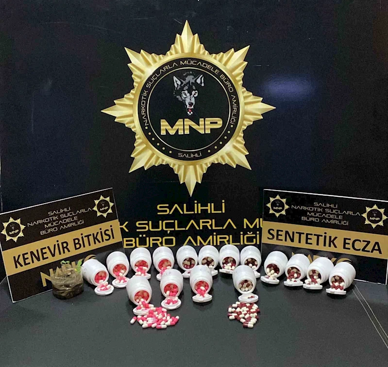 Salihli’de 817 sentetik ecza hapı ele geçirildi
