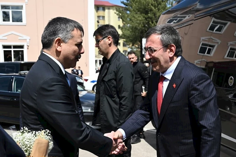 Cumhurbaşkanı Yardımcısı Cevdet Yılmaz Erzurum’da
