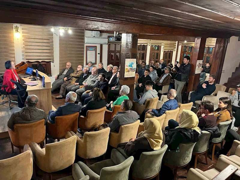 Eskişehir Türk Ocağı’nda ‘Bir Zamanlar Dobruca’ konulu konferans ilgi gördü
