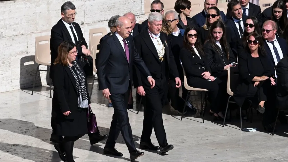 TBMM Başkanı Kurtulmuş, Papa Franciscus