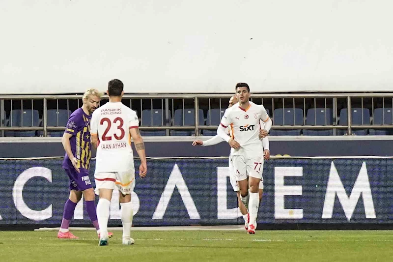 Kaan Ayhan 3 maç sonra sahada
