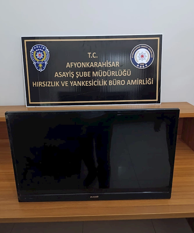 Muayene için gittiği hastanede televizyon çaldı
