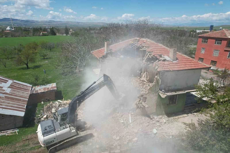 Elazığ’da ‘Çöken Binalara İlk Müdahale’ eğitimi

