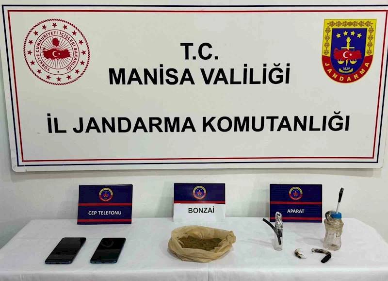 Manisa’da uyuşturucu operasyonu: 3 kişi tutuklandı
