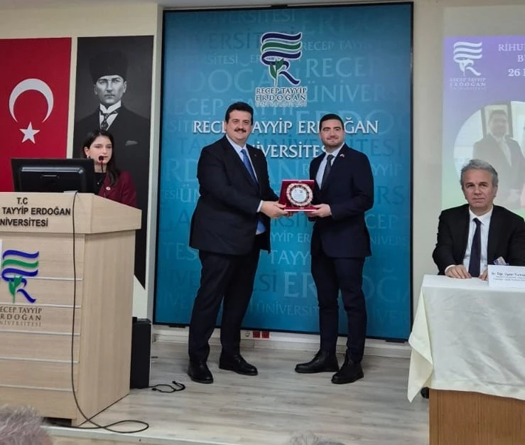 Panama Cumhuriyeti İstanbul Başkonsolosu Juan Jaime Delvalle: 