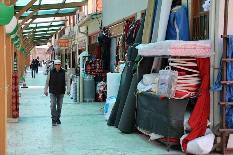 63 yıllık çadırcı Eroğlu: 