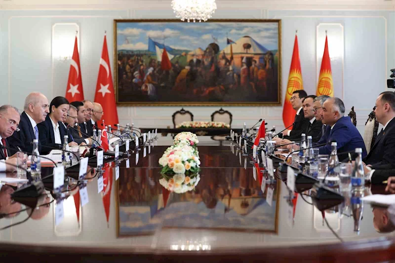 TBMM Başkanı Kurtulmuş, Kırgızistan Parlamento Başkanı Uulu ile görüştü

