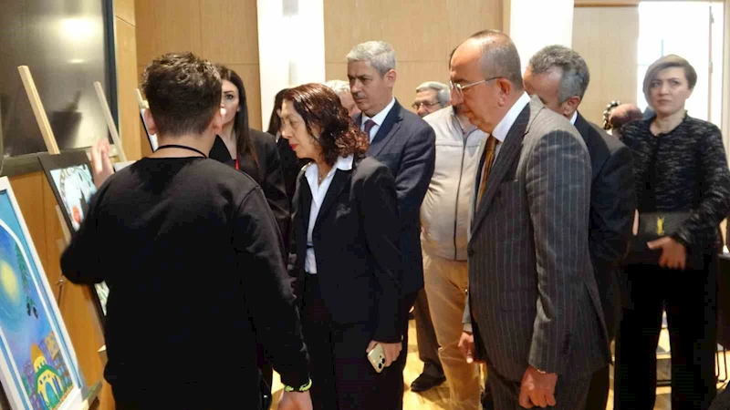 Konya’da Kudüs ve Gazze temalı resim sergisi
