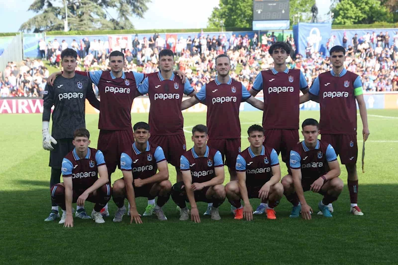 Trabzonspor U19, UEFA Gençlik Ligi finalinde Barcelona’ya kaybetti
