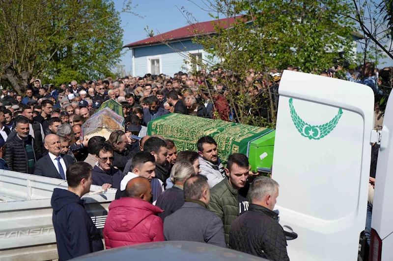 Heyelan faciasında ölen baba ile iki çocuğuna gözyaşı

