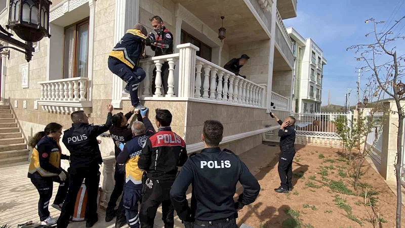Emekli astsubay önce karısını, sonra kendini vurdu
