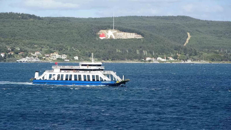 Bozcaada ve Gökçeada’ya poyraz fırtınası nedeniyle 2 gündür sefer yapılamıyor
