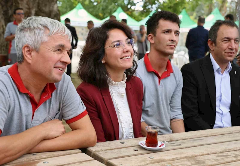 Başkan Köksal Aras: ‘Emek ve Dayanışmanın Günü Kutlu Olsun’
