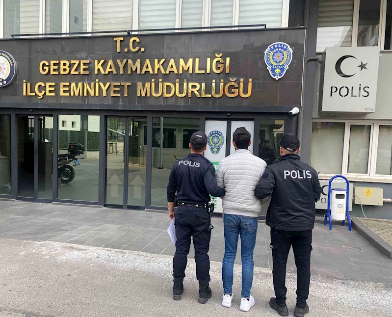 Dolandırıcılık suçundan aranan şahıs yakalandı
