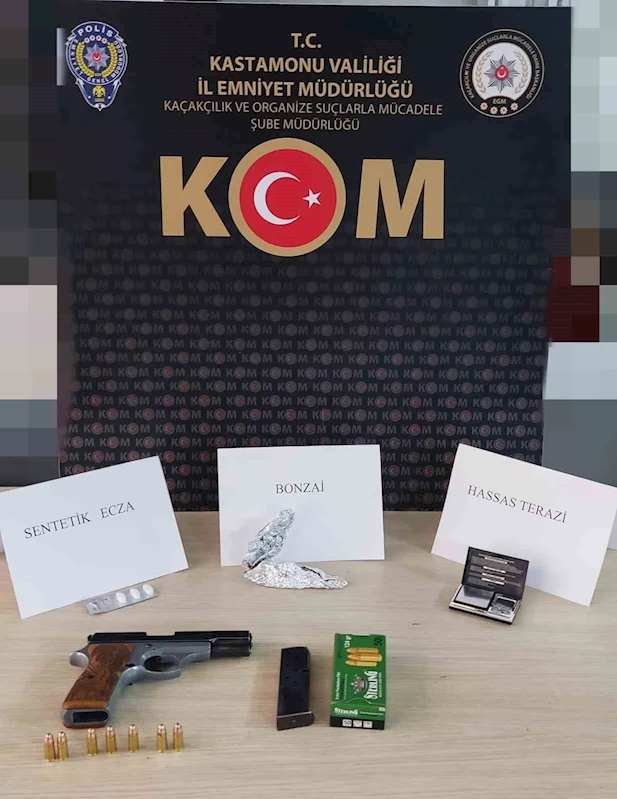 Kastamonu’da uyuşturucu operasyonu: 4 gözaltı
