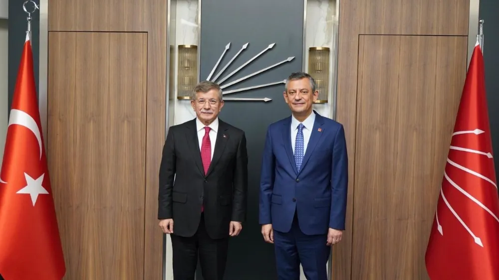 Ahmet Davutoğlu sarışın mı oldu? 