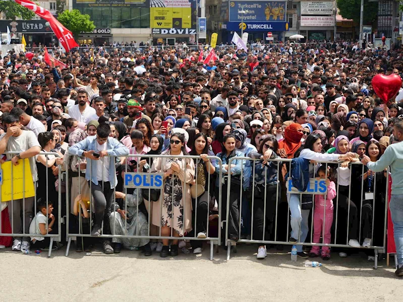 Iğdır’da 1 Mayıs Emek ve Dayanışma Günü coşkuyla kutlandı
