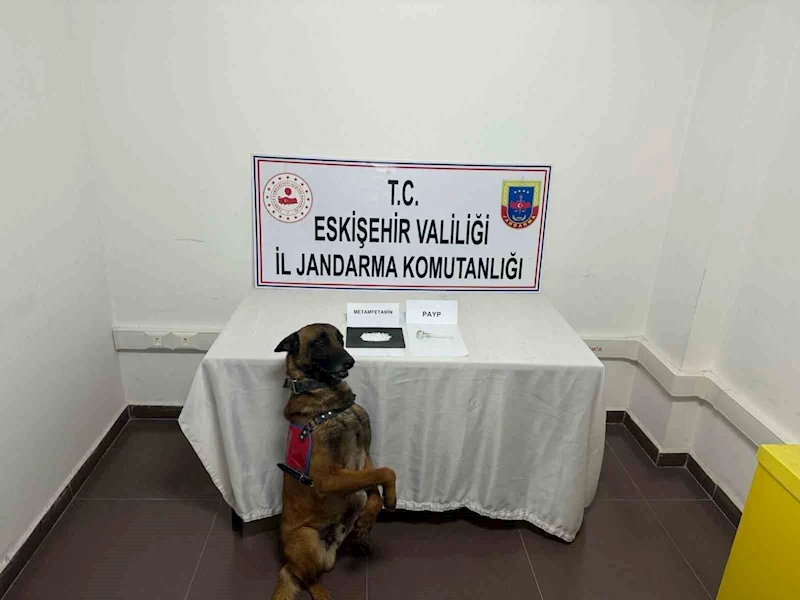 Uyuşturucu taşıyan şahıs yakalandı
