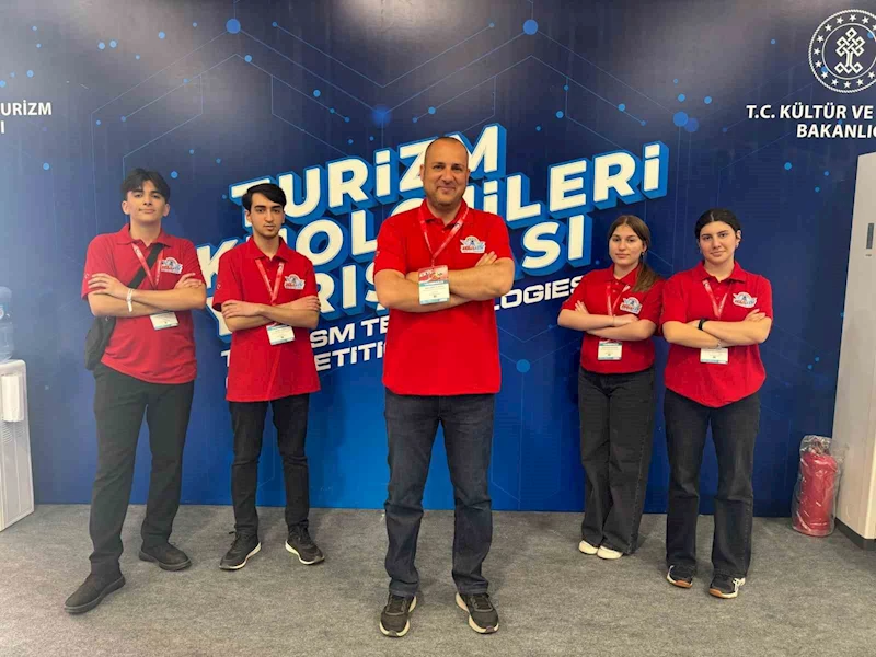Aydınlı öğrenciler Kıbrıs’taki final sergisinde yerini aldı
