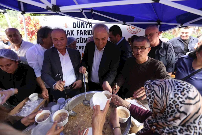 Dünya Çölyak Farkındalık Günü’nde 4 bin kişiye glutensiz aşure ikramı
