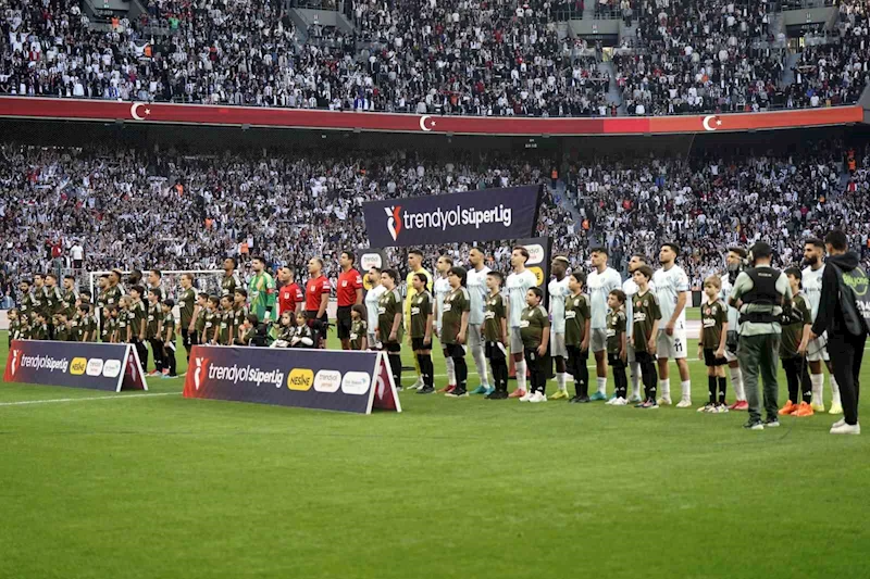 Trednyol Süper Lig: Beşiktaş: 0 - Adana Demirspor: 0 (Maç devam ediyor)

