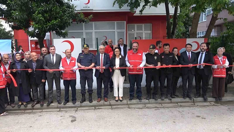 Yalova’da Kızılay Butik açıldı
